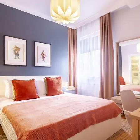 Flat Near Popular Attractions In Suadiye Istanbul